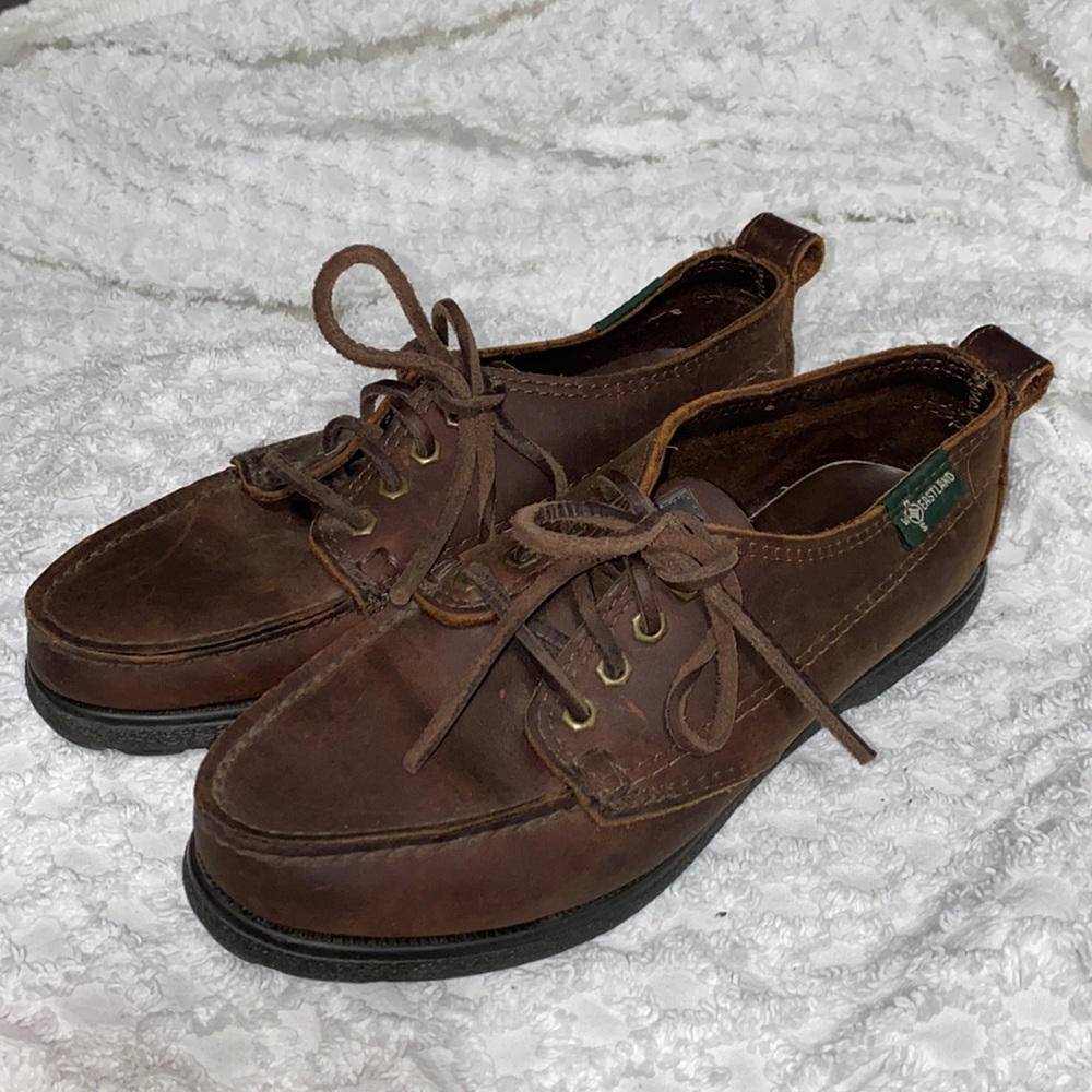 VINTAGE 90’s Leather Eastland Oxfords